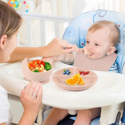Καλή τιμή. Dinnerware σιλικόνης LFGB BPA ελεύθερο καθορισμένο κύπελλο με το καπάκι Odorless σε απευθείας σύνδεση